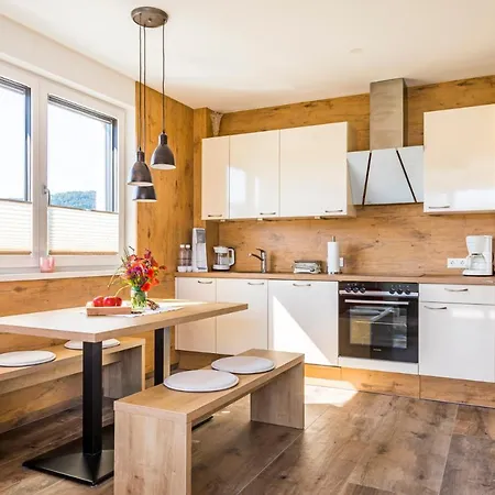 Motzenhof - Stadtnaehe Salzburg - Modernes Bauernhoferlebnis Inklusive Adnet
