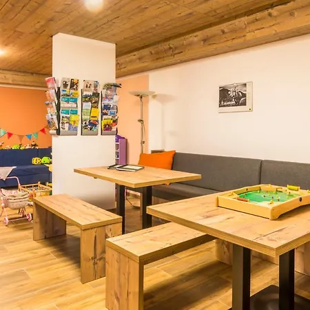 Motzenhof - Stadtnaehe Salzburg - Modernes Bauernhoferlebnis Inklusive Apartment