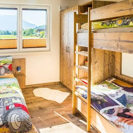 Apartment Motzenhof - Stadtnaehe Salzburg - Modernes Bauernhoferlebnis Inklusive Adnet