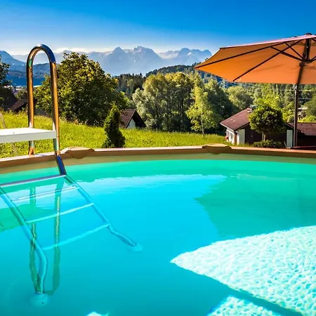 Motzenhof - Stadtnaehe Salzburg - Modernes Bauernhoferlebnis Inklusive Apartament Adnet