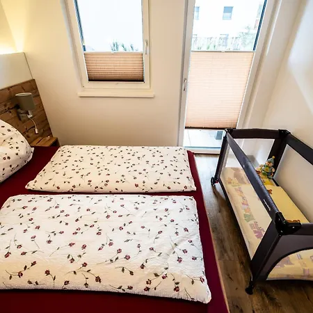 Motzenhof - Stadtnaehe Salzburg - Modernes Bauernhoferlebnis Inklusive *
